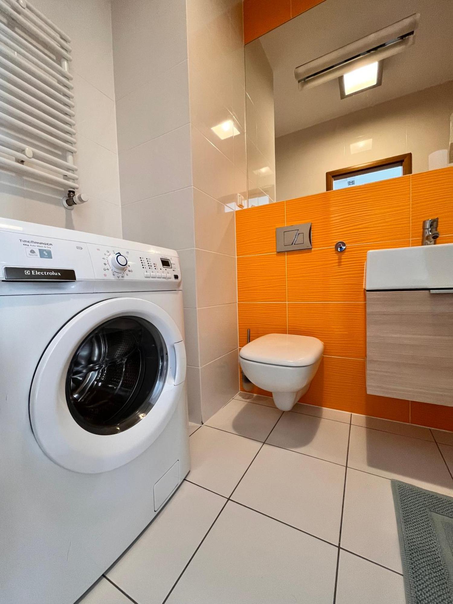Mercury Two-Bedroom Apartment & Parking Świnoujście Eksteriør bilde